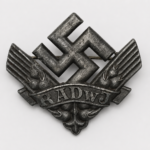 RADwJ Kriegshilfsdienst Insignia Badge – Zinc Construction – Female Labour Service