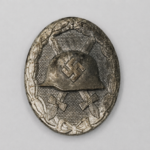 Verwundetenabzeichen in Silber – Wound Badge in Silver – Maker Marked “107” Carl Wild – Zinc Example