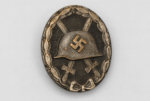 Verwundetenabzeichen in Silber – Wound Badge in Silver – Maker Marked “11” – Buntmetall
