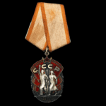 Soviet Order of the Badge of Honour (Знак Почёта) – Numbered Silver Award – Mint Marked "Monetny Dvor"