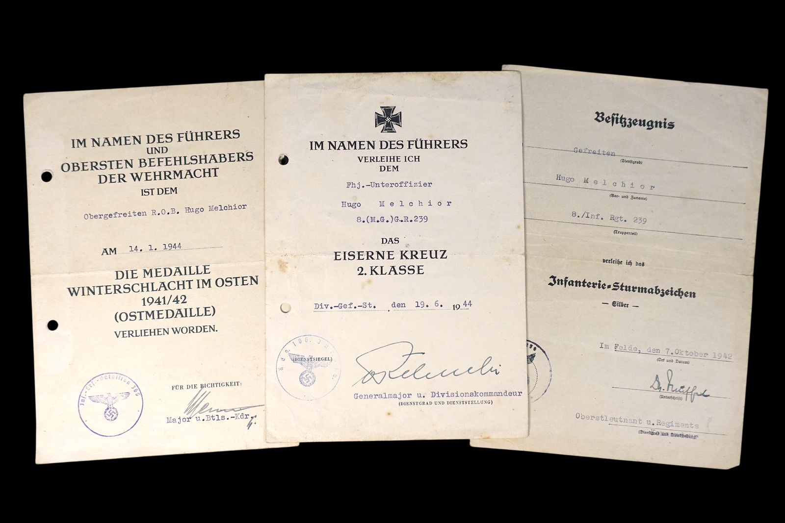 DSC01088-Photoroom 3x Award Document Grouping – EK2, IAB Silver & Ostmedaille – Grenadier-Regiment 239 (106. Infanterie-Division) - Image 1