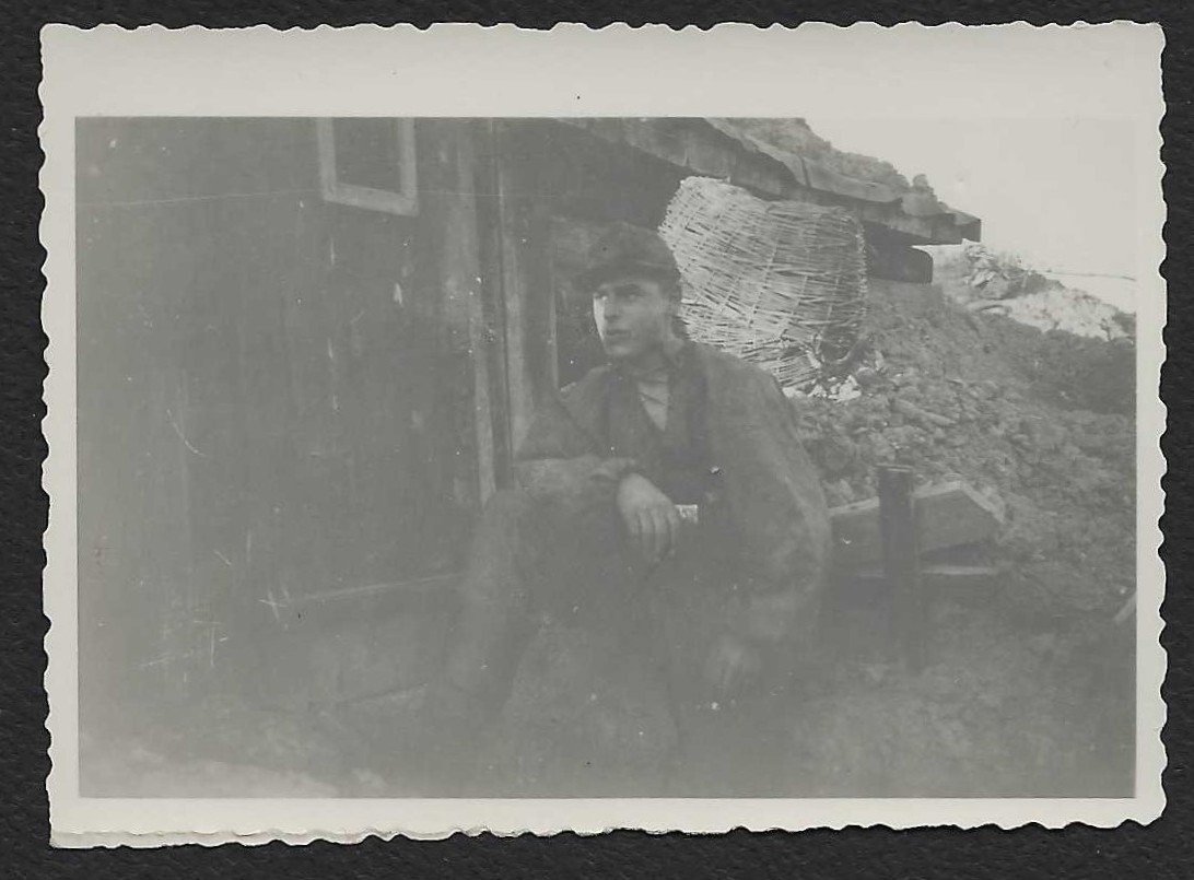 Foto_2026-06-07_084616 Photograph of Flemish Volunteer of the SS-Freiwilligen-Legion “Flandern” - Image 1