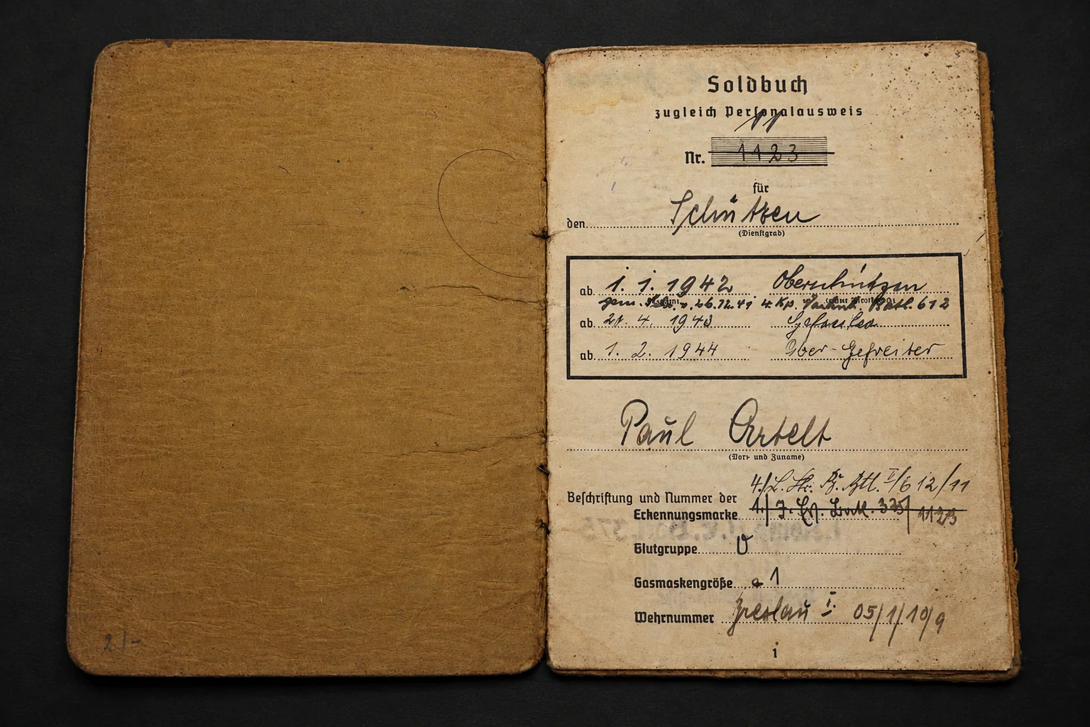 Soldbuch Obergefreiter – Nachschub-Bataillon 612 – Missing at Le Château-Charleville, August 1944 – Ostmedaille & KVK2 - Image 2