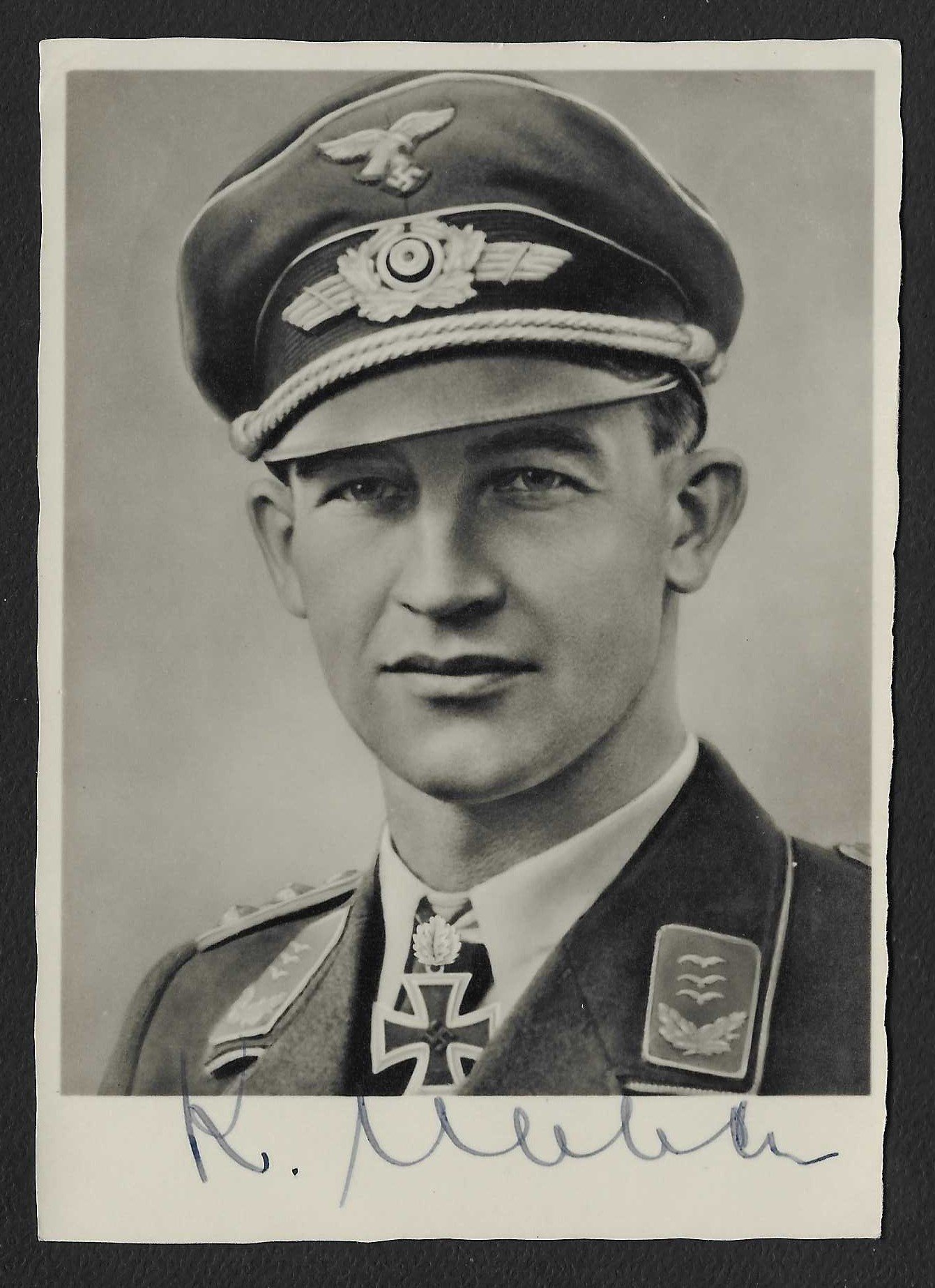 Foto_2026-07-05_092721 RARE Kurt Ubben - Jagdgeschwader 77 - 110 Aerial Victories (!) Killed over France in 1944 (!) (Wartime Signed) - Image 1