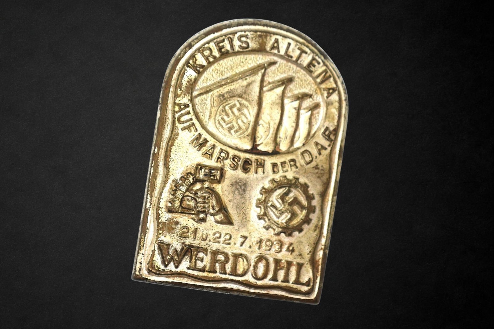 Ontwerp zonder titel (11) SA / DAF Kreis Altena Aufmarsch in Werdohl 1934 Tinnie - Image 1