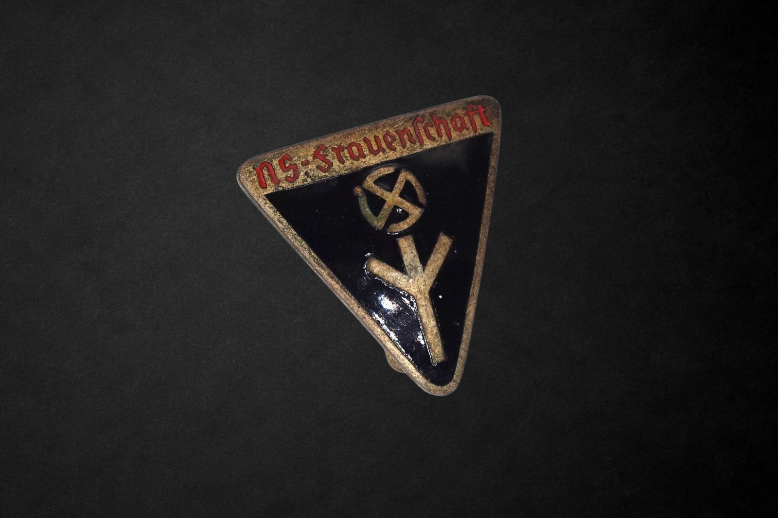 Ontwerp zonder titel (25) NS-Frauenschaft Membership Badge – RZM M1/25 - Image 1