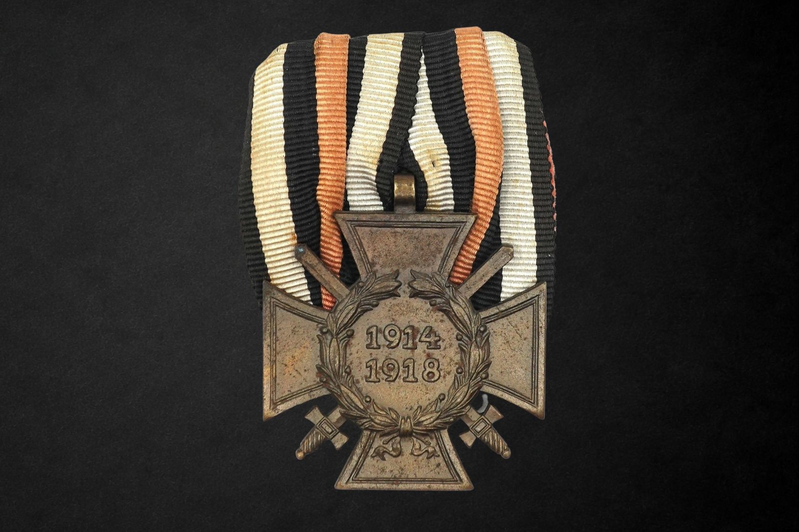 Ontwerp zonder titel (43) Ehrenkreuz für Frontkämpfer 1914–1918 (Hindenburg Cross with Swords) - R.V. PFORZHEIM 18 - Image 1