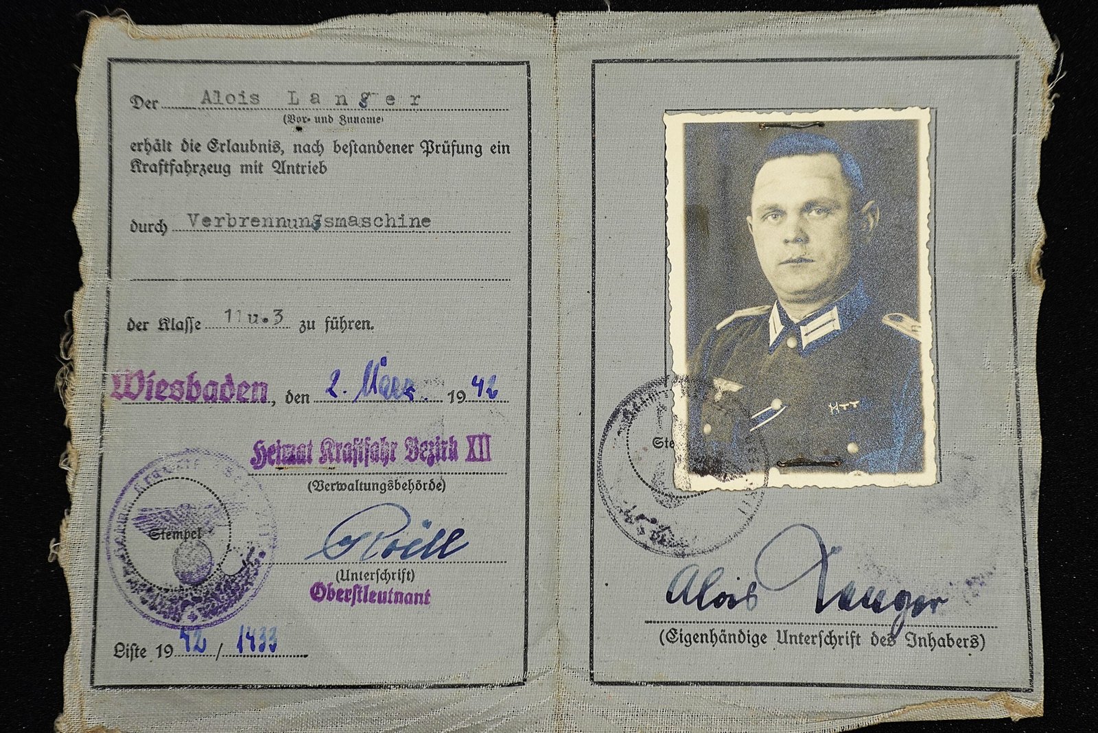 DSC01816 Wehrmacht-Führerschein (Military Driver's License) – Aufstellungsstab Baumholder / Heimat-Kraftfahr-Bezirk XII - Image 1
