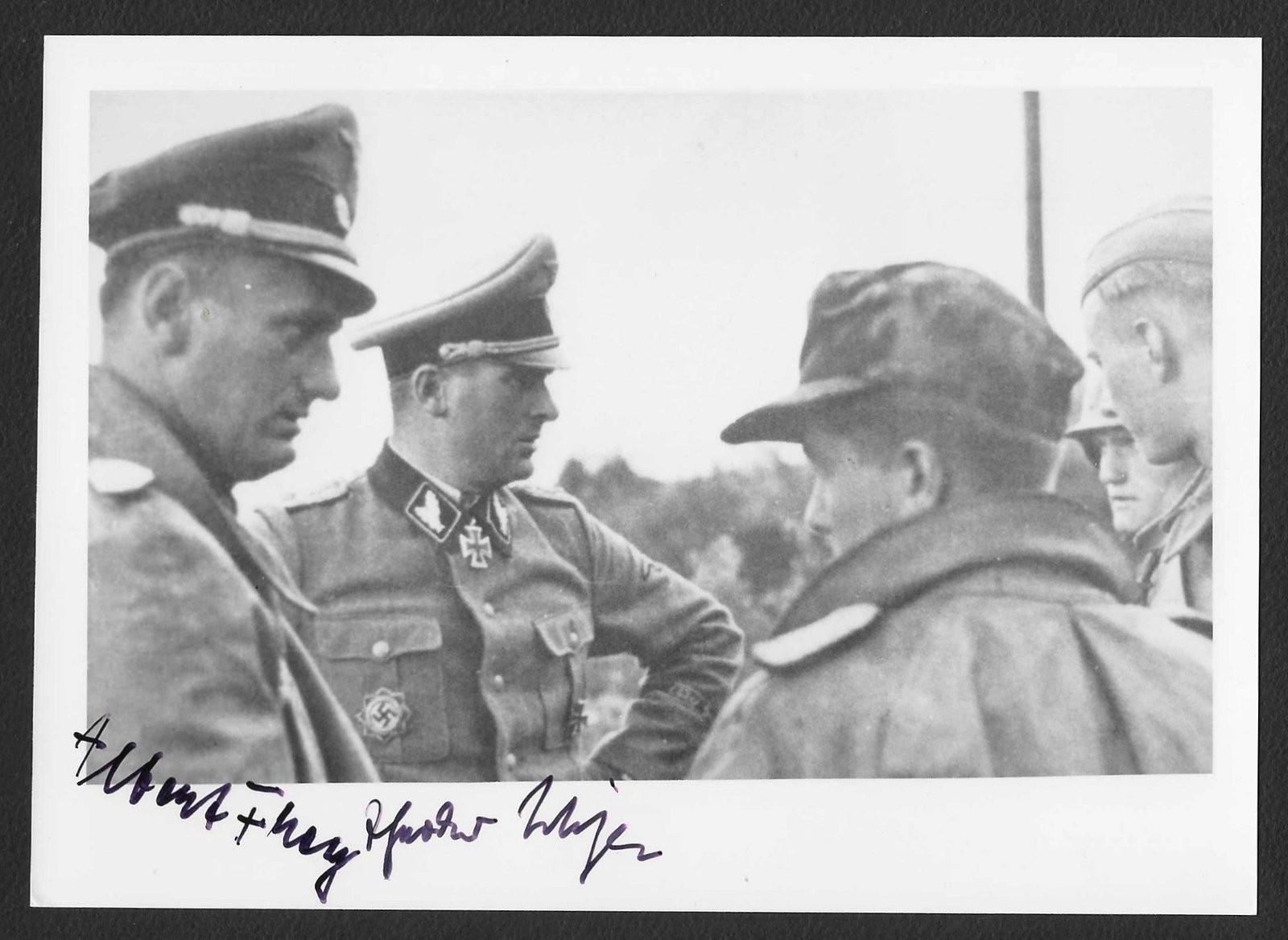 Foto_2026-08-13_154955 DOUBLE SIGNED: Albert Frey & Theodor Wisch - "LSSAH" (A5) - Image 1