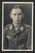 Fallschirmjäger Portrait – Paratrooper Badge in Cloth & Glider Badge in Cloth
