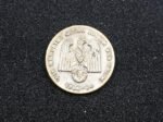 WHW Badge – „Wir kämpfen gegen Hunger und Kälte”, 1933–1934
