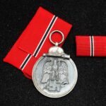 Ostmedaille – Maker Marked 65 (Klein & Quenzer) + Ribbon & Ribbon Bar