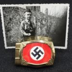 NSDAP Sympathie-Buckle – Steel, D.R.G.M. + Rare Photo of one in wear!