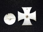 Iron Cross 1st Class 1939 - "L/56"  Funcke & Brüninghaus, Lüdenscheid - Screwback Disc (NM) - Image 3