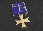 Kriegsverdienstkreuz 2. Klasse 1939 mit Schwertern - Mounted (Einzelspange) - Image 2