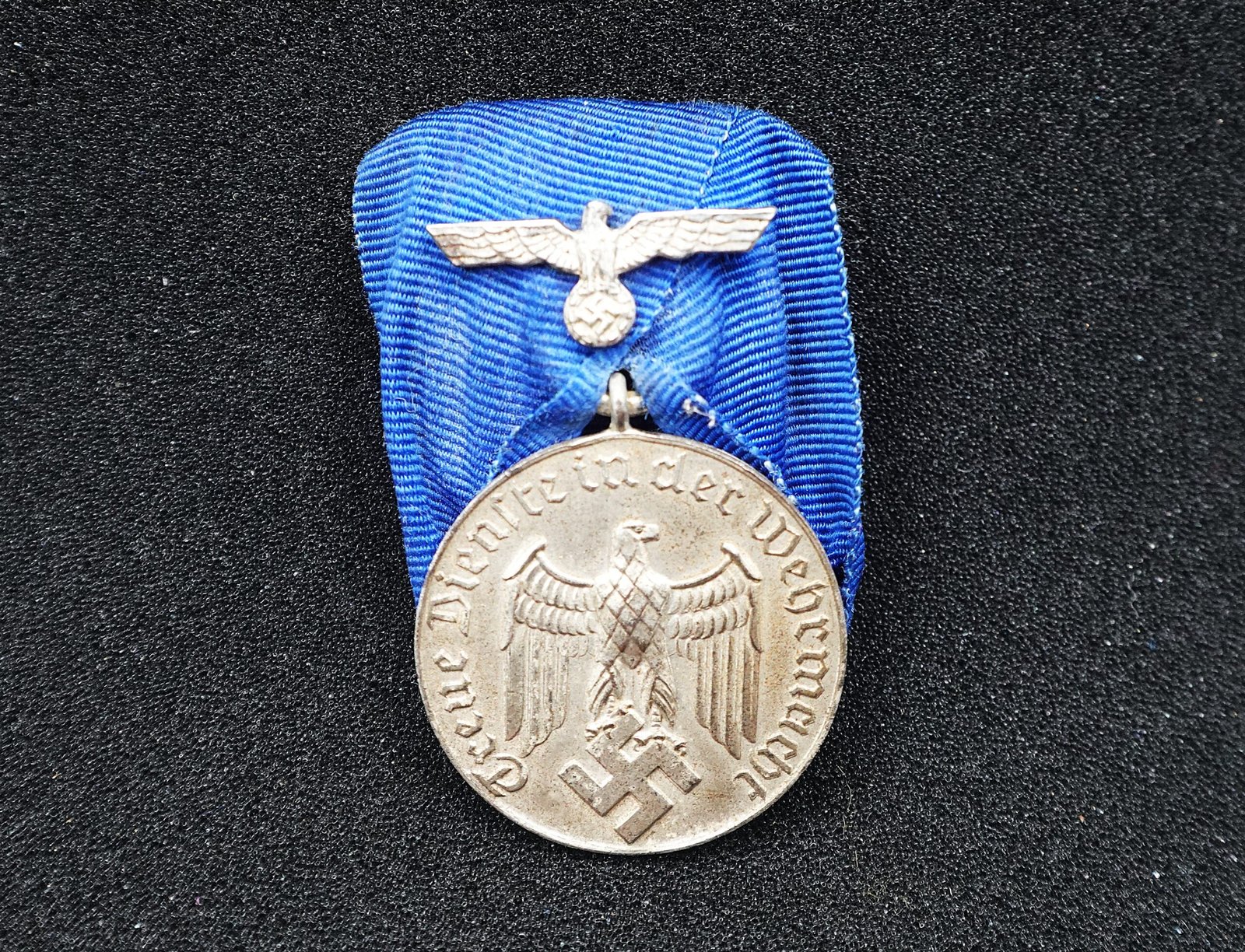 DSC02891 Wehrmacht-Dienstauszeichnung 4. Klasse für 4 Jahre – Mounted (Einzelspange) - Image 1