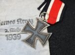 Iron Cross 2nd Class 1939 - "120" Franz Petzl, Wien + Award Packet - Image 2