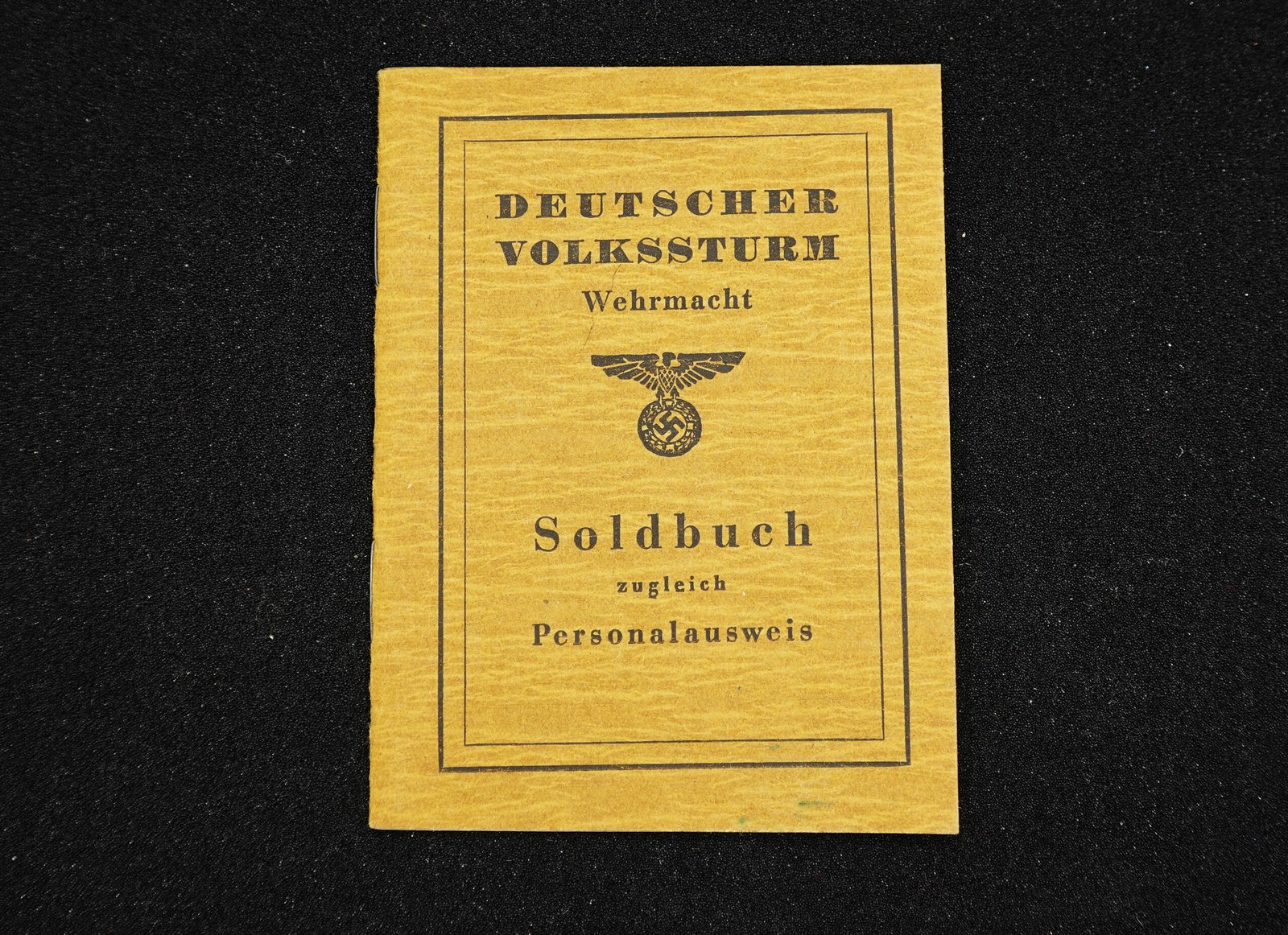 DSC02932 Deutscher Volkssturm Soldbuch – 1928, Gau 42, 1945 - Image 1