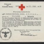Personalausweis Marine-Helferin - Hilfskranken­trägerin, Rotterdam - 1944
