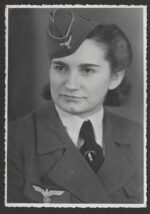 Wehrmacht Nachrichtenhelferin Portrait