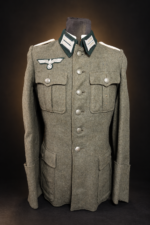 Wehrmacht Heer Infantry Leutnant Officer's Field Tunic - Image 3